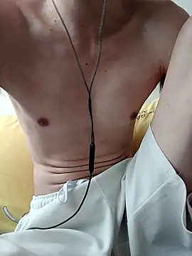 Snapshot of YAY-1 chatting on 12/13/24, 06:00 YAY-1 online show from 12/13/24, 06:00