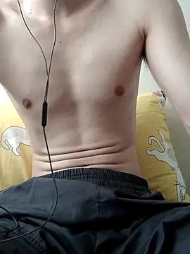 Snapshot of YAY-1 chatting on 12/16/24, 06:10 YAY-1 online show from 12/16/24, 06:10