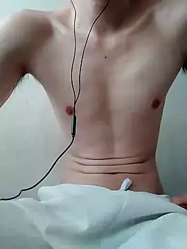 Snapshot of YAY-1 chatting on 01/13/25, 05:55 YAY-1 online show from 01/13/25, 05:55