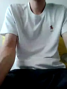 Snapshot of YAY-1 chatting on 01/16/25, 02:41 YAY-1 online show from 01/16/25, 02:41