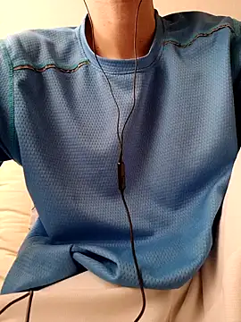 Snapshot of YAY-1 chatting on 01/19/25, 06:31 YAY-1 online show from 01/19/25, 06:31