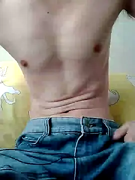 Snapshot of YAY-1 chatting on 01/21/25, 03:37 YAY-1 online show from 01/21/25, 03:37