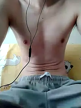 Snapshot of YAY-1 chatting on 02/07/25, 03:01 YAY-1 online show from 02/07/25, 03:01