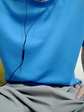 Snapshot of YAY-1 chatting on 02/17/25, 12:27 YAY-1 online show from 02/17/25, 12:27