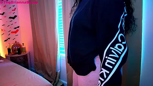 BriannaBrave online show from 10/15/25, 03:56