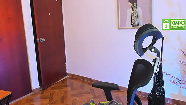 Chanelll Taylorr  online show from 01/10/25, 09:34