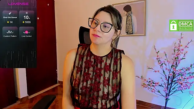 Chanelll Taylorr  online show from 02/04/25, 04:08