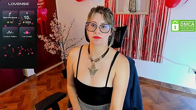 Chanelll Taylorr  online show from 02/15/25, 05:17