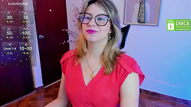 Chanelll Taylorr  online show from 03/18/25, 01:09