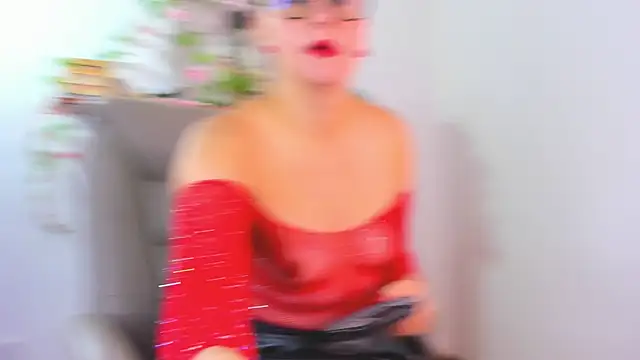 Chanelll Taylorr  online show from 03/13/26, 12:34