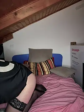 OniricFemme online show from 03/12/25, 10:28