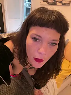 OniricFemme online show from 05/08/26, 08:08