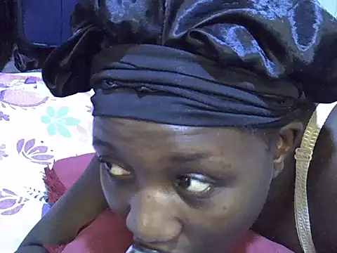 Adaline-Paris online show from 01/14/26, 07:03