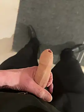 cmp24 online show from 04/17/26, 02:31