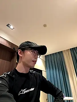 1a1a1alll online show from 12/04/25, 03:10