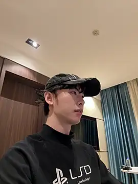 1a1a1alll online show from 12/05/25, 02:25