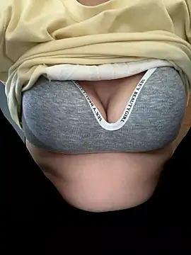 Milk Mom99 online show from 01/16/26, 06:06