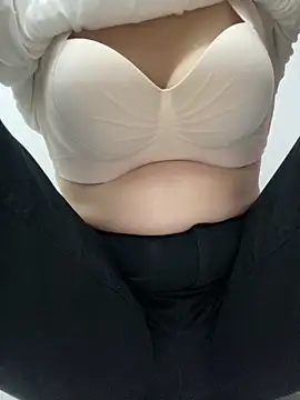 Milk Mom99 online show from 03/08/26, 09:57