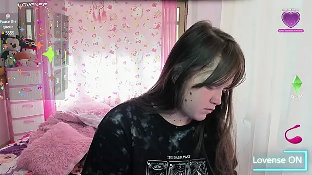 Snapshot of pamela_tcw chatting on 02/19/25, 02:34 pamela tcw online show from 02/19/25, 02:34