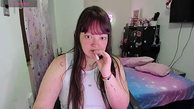 Snapshot of pamela_tcw chatting on 10/29/25, 02:58 pamela tcw online show from 10/29/25, 02:58