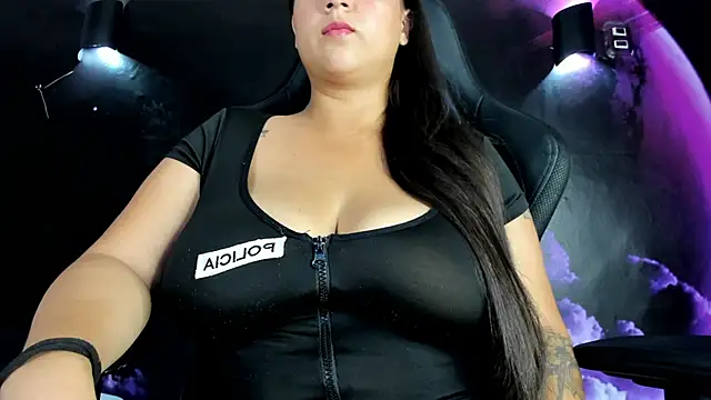 Snapshot of Lau_Beauty chatting on 01/13/25, 09:31 Lau Beauty online show from 01/13/25, 09:31