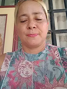 natally ross21 online show from 01/31/25, 03:11