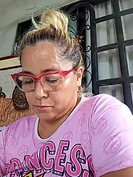 natally ross21 online show from 02/05/25, 01:22