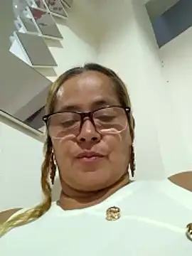 natally ross21 online show from 06/18/26, 10:58