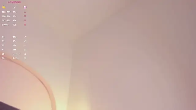 katiepeach  online show from 09/11/25, 12:38