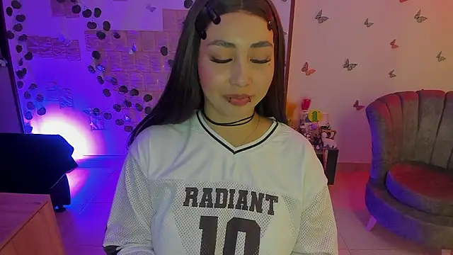 Fiore Sanz  online show from 03/17/26, 03:00