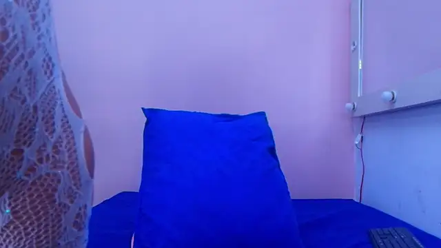 Snapshot of kendal_rossi chatting on 09/11/25, 11:54 kendal rossi online show from 09/11/25, 11:54