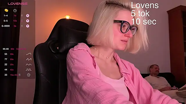 Sexy Sweets online show from 10/03/25, 06:16