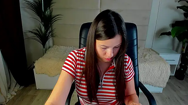 Snapshot of Dana__dom chatting on 11/27/25, 02:24 Dana dom online show from 11/27/25, 02:24