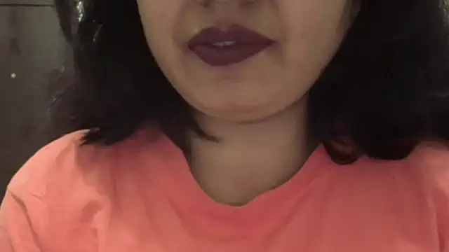 Snapshot of Gulaboo_bhabi chatting on 03/07/25, 08:11 Gulaboo bhabi online show from 03/07/25, 08:11