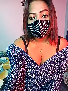 Snapshot of beauty_alina chatting on 01/13/25, 08:26 beauty alina online show from 01/13/25, 08:26