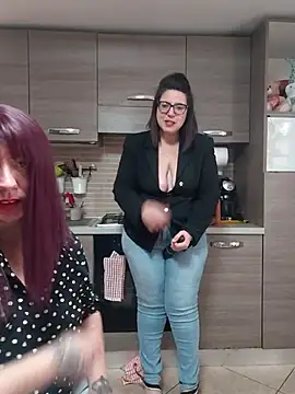 carolyne2023 online show from 04/03/26, 03:10