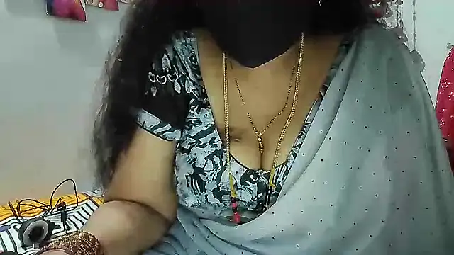 Rani Darling 99 online show from 10/04/25, 06:39