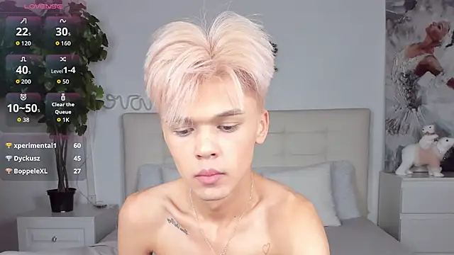 Felix Rey online show from 12/13/25, 07:53