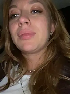 Snapshot of Sweet___Emily chatting on 12/28/24, 07:54 Sweet Emily online show from 12/28/24, 07:54