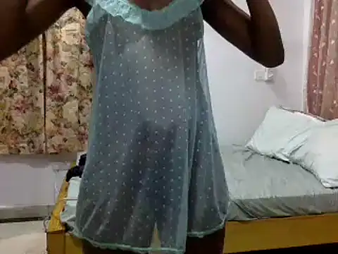 Sexy megg online show from 12/07/24, 07:43