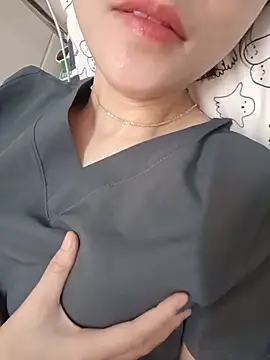 2 sex online show from 06/17/26, 04:26