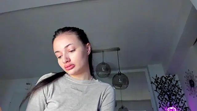 IreneVON online show from 02/28/25, 05:59