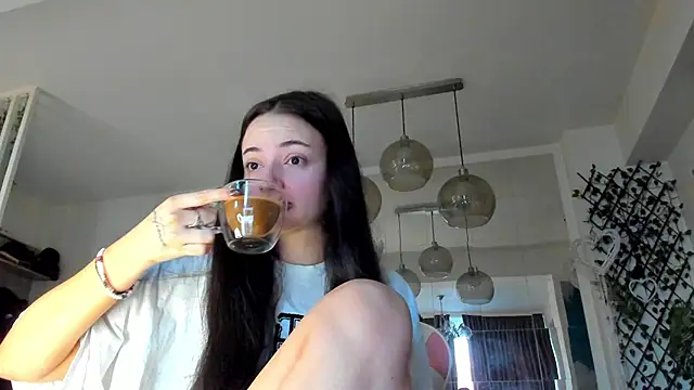 IreneVON online show from 02/19/26, 05:36