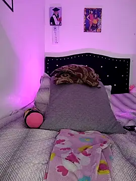 EimyParker  online show from 03/02/26, 08:04