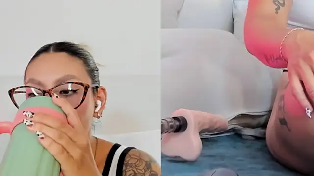 Emily robertss online show from 04/01/26, 07:22