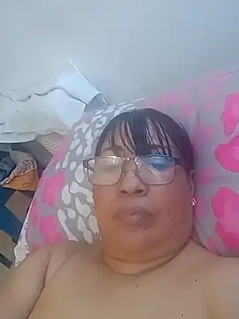 MilfPleasure online show from 05/17/26, 07:32