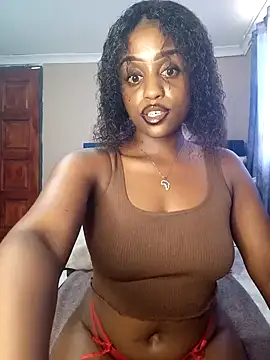 Snapshot of Queen-Chocolate chatting on 01/30/25, 06:24 Queen-Chocolate online show from 01/30/25, 06:24