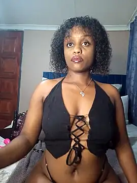 Snapshot of Queen-Chocolate chatting on 03/09/25, 09:14 Queen-Chocolate online show from 03/09/25, 09:14