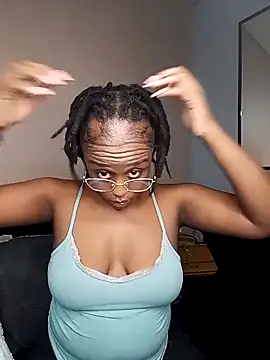 Queen-Chocolate online show from 02/27/26, 05:46