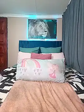 Queen-Chocolate online show from 03/21/26, 03:22